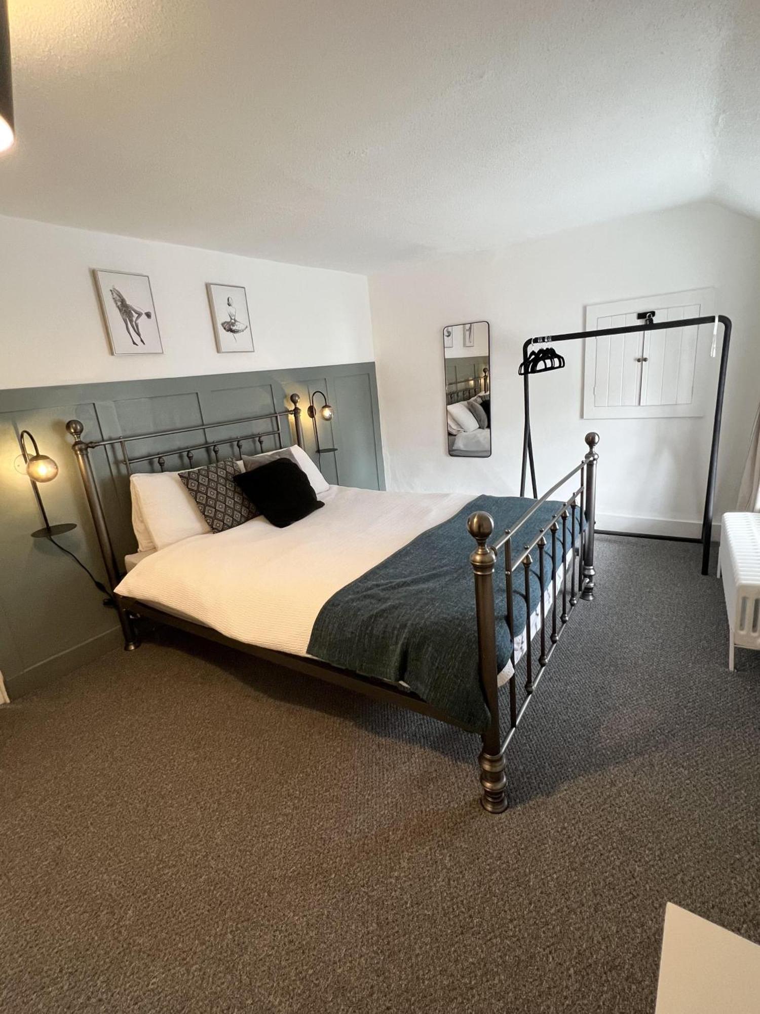 Cosy Two Bedrooom Cottage Set In A Dorset Village Sturminster Newton Exterior foto
